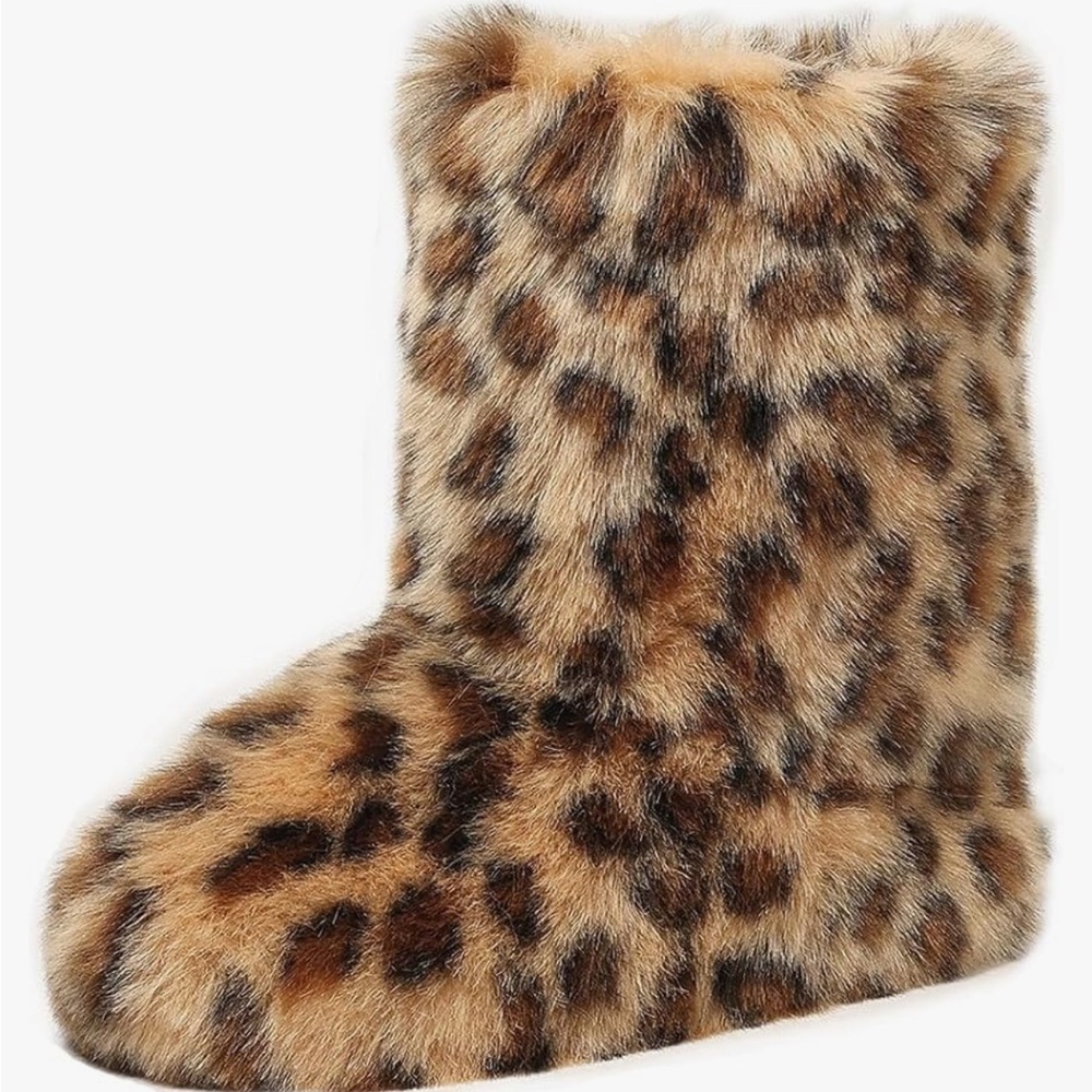 Leopard Print Faux Fur Boots
